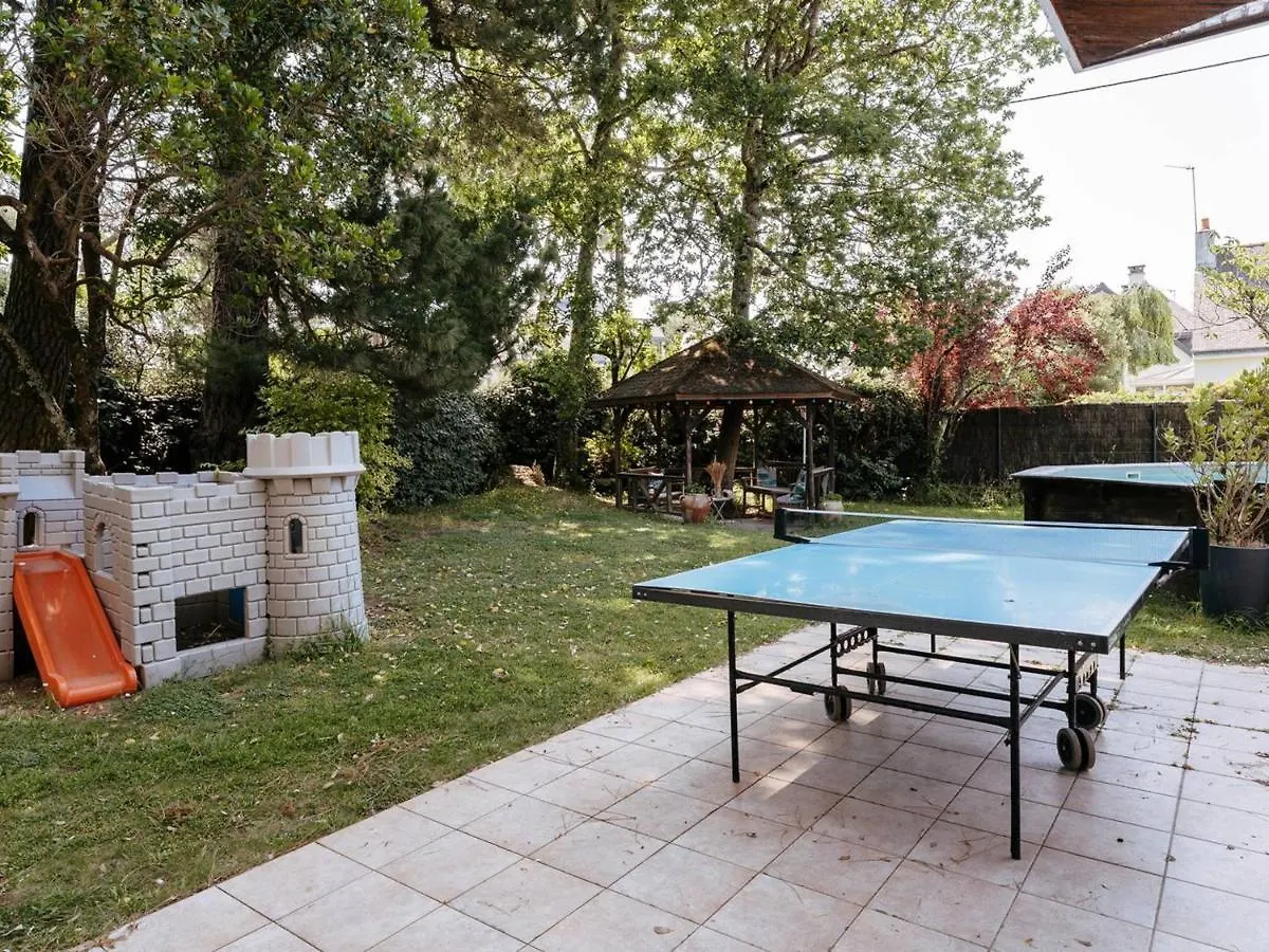 Villa Familiale 7 Pieces A Carnac - 10 Pers, Piscine Chauffee, Jardin, Proche Plage Et Commerces - Fr-1-477-242