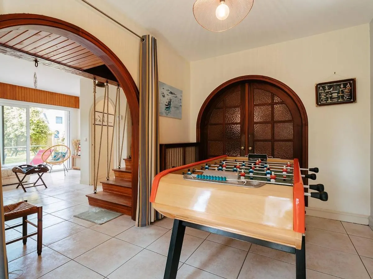 Villa Familiale 7 Pieces A Carnac - 10 Pers, Piscine Chauffee, Jardin, Proche Plage Et Commerces - Fr-1-477-242